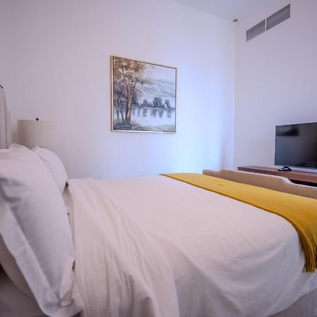 3Br Haven With Burj Views By Magnoliasvhr Aparthotel Dubai Bagian luar foto